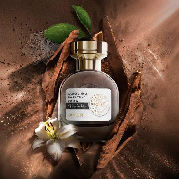 Avon Artistique Parfumiers Oud Grandeur Eau de Parfum Purse Spray - 10ml