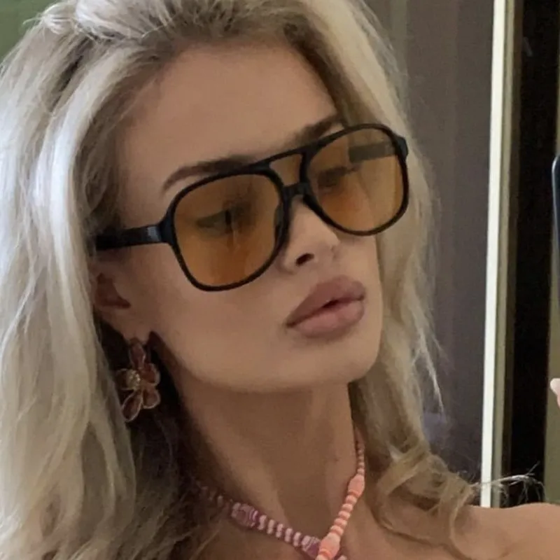 Farbige Sonnenbrille „Ocean Breeze“ mit großem Rahmen