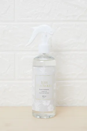 White Lush Magnolia Room Freshener (300ml)
